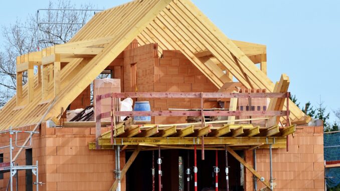 Neubau Haus mit Holzdach Neubau Haus mit Holzdach